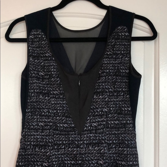 O’2nd dress - Picture 5 of 8